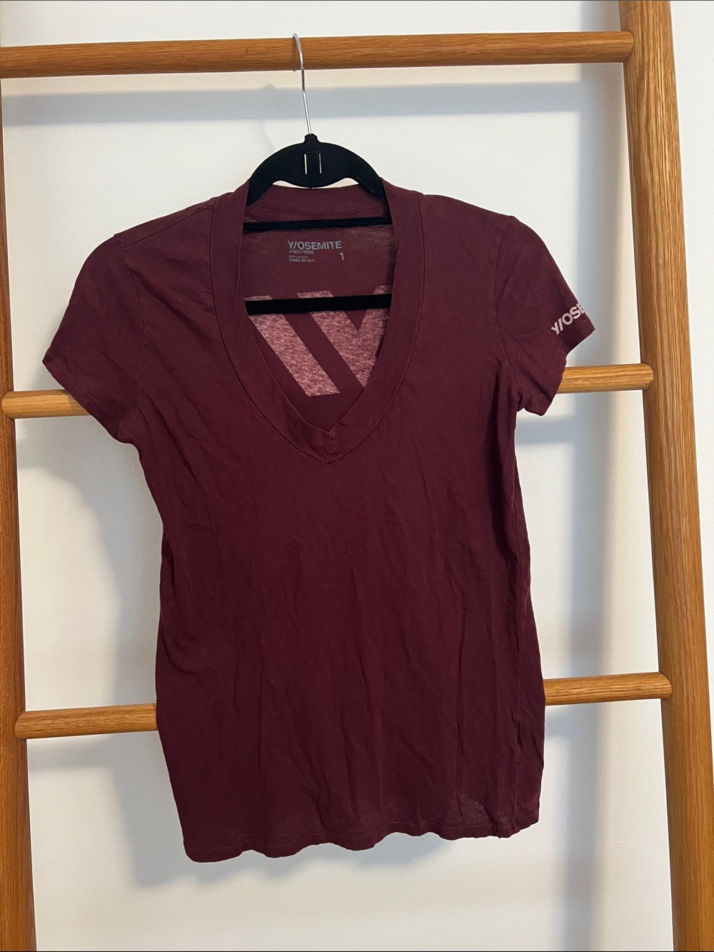 YOSEMITE James Perse Burgundy Deep V-Neck Short Sleeve Tee Size 1 (S)